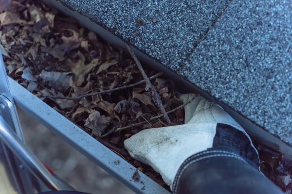 Church Gutter Cleaning in Plant City